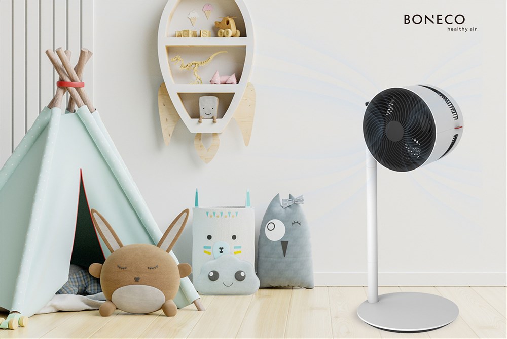 Tại sao quạt đối lưu BONECO F220 an toàn hơn quạt trần và quạt đứng cho phòng ngủ em bé?