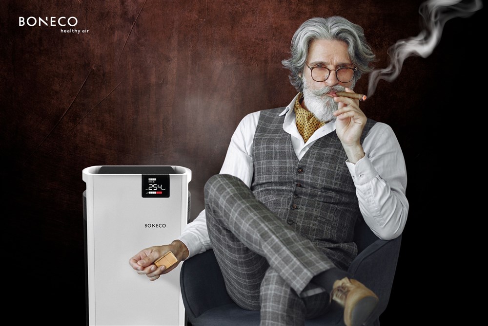 Máy lọc không khí có khử được mùi ám trên rèm, sofa sau khi hút cigar?
