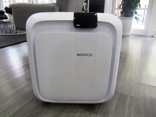 Kiểu dáng hiện đại sang trọng của máy lọc không khí tạo ẩm BONECO H680