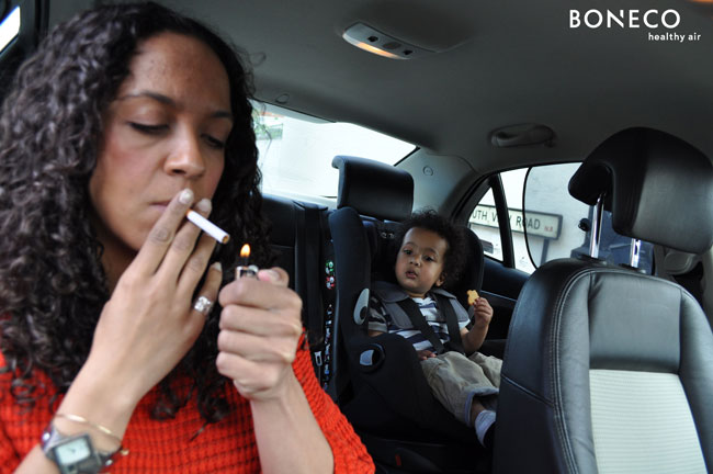 Cách đánh bay mùi thuốc lá trên xe ô tô